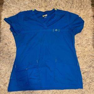 Wonder wink scrub set!